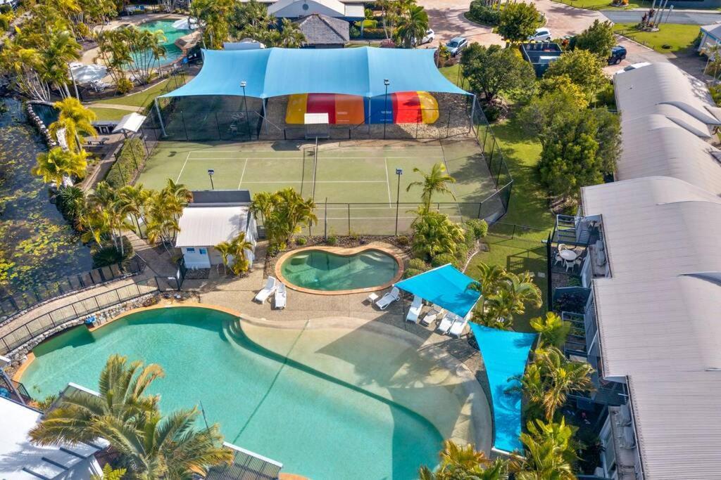 2 Bedroom Ground Level Villa In Tropical 4* Resort Noosaville Buitenkant foto