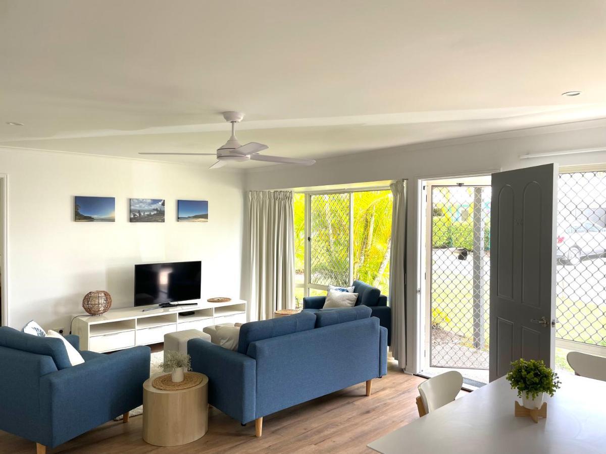 2 Bedroom Ground Level Villa In Tropical 4* Resort Noosaville Buitenkant foto